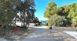 Zaton-građevinski teren izvrsna lokacija, 170m od mora!